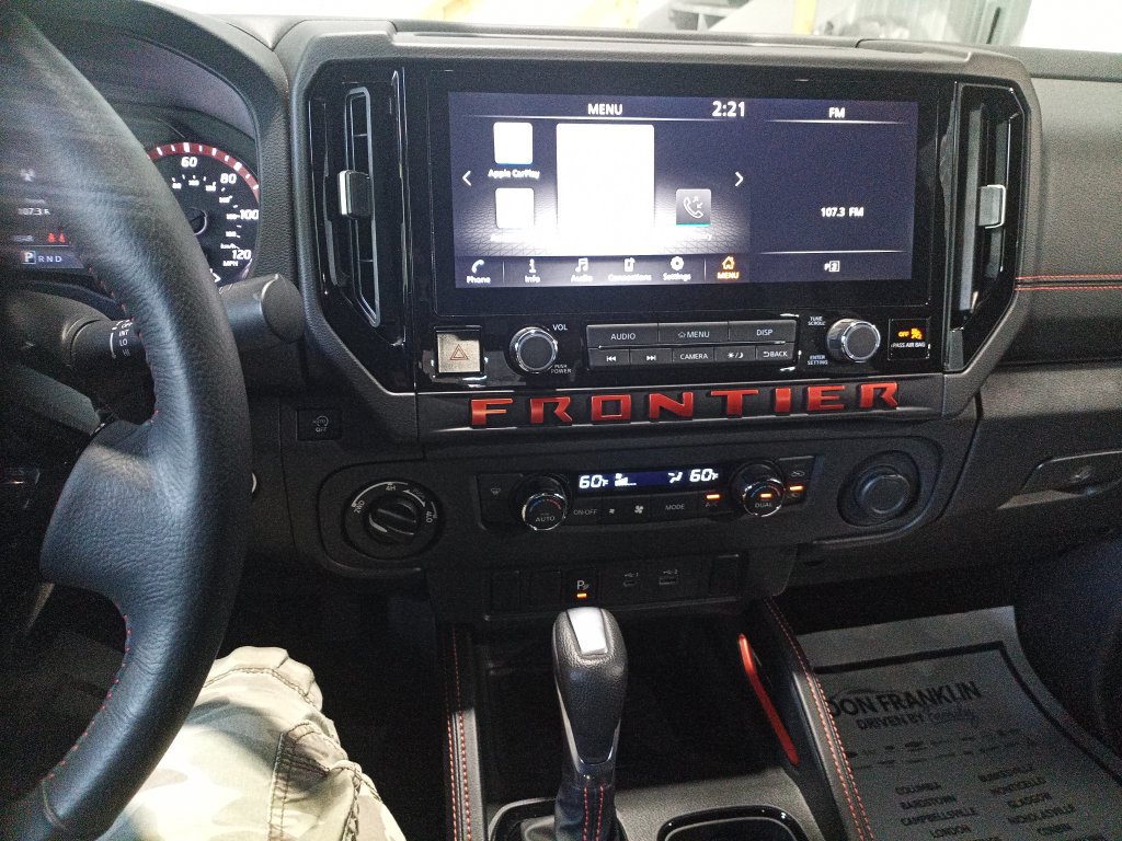 Used 2025 Nissan Frontier PRO-4X w/ Black Accent Package AWD/4WD image 21