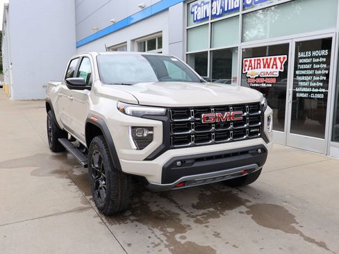 New 2026 GMC Canyon AT4 w/ Technology Plus Package AWD/4WD image 2