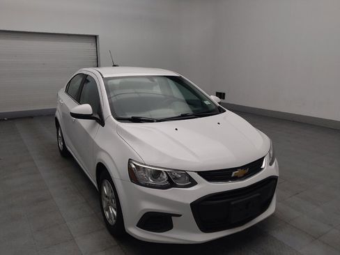 Used 2018 Chevrolet Sonic LT image 13