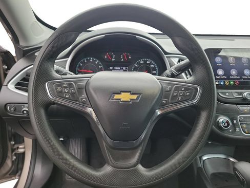 Used 2024 Chevrolet Malibu LT FWD image 12
