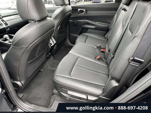 Certified 2023 Kia Sorento S w/ Panoramic Sunroof Package FWD image 10
