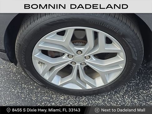 Used 2020 Land Rover Range Rover Evoque R-Dynamic SE image 8