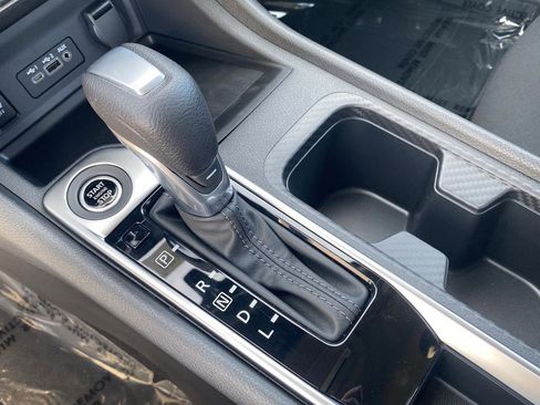 New 2025 Nissan Sentra SV image 18