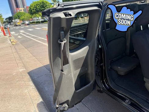 Used 2019 Nissan Frontier S RWD image 11