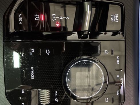 Used 2025 BMW X3 M50 w/ Premium Package image 26