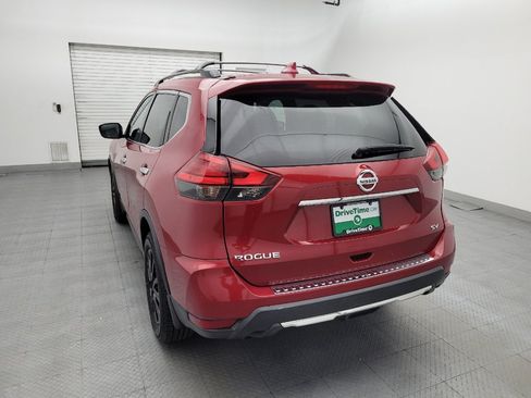 Used 2017 Nissan Rogue SV w/ Midnight Edition Package FWD image 6