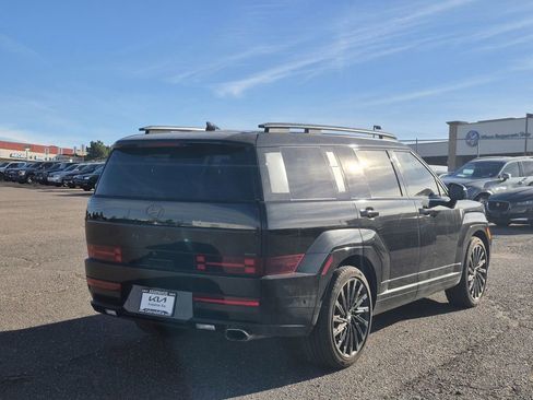 Used 2024 Hyundai Santa Fe Calligraphy image 5