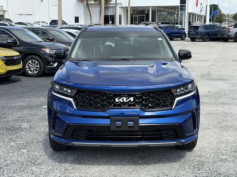 Certified 2022 Kia Sorento S FWD image 3
