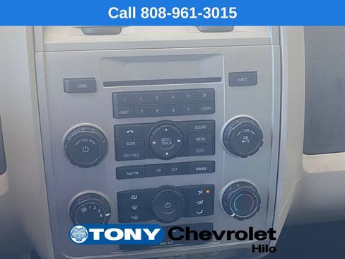 Used 2010 Ford Escape XLT AWD/4WD image 12