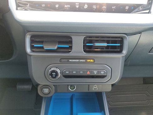 New 2025 Ford Maverick XLT w/ XLT Luxury Package AWD/4WD image 25
