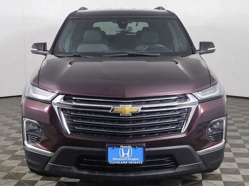 Used 2023 Chevrolet Traverse LT AWD/4WD image 12