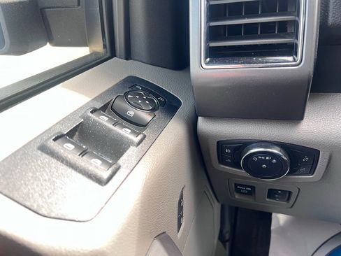 Used 2019 Ford F150 XLT w/ Equipment Group 301A Mid image 24