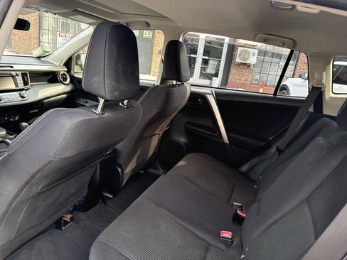 Used 2013 Toyota RAV4 XLE image 23
