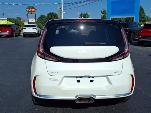 Used 2025 Kia Soul GT-Line w/ GT-Line Technology Package image 16