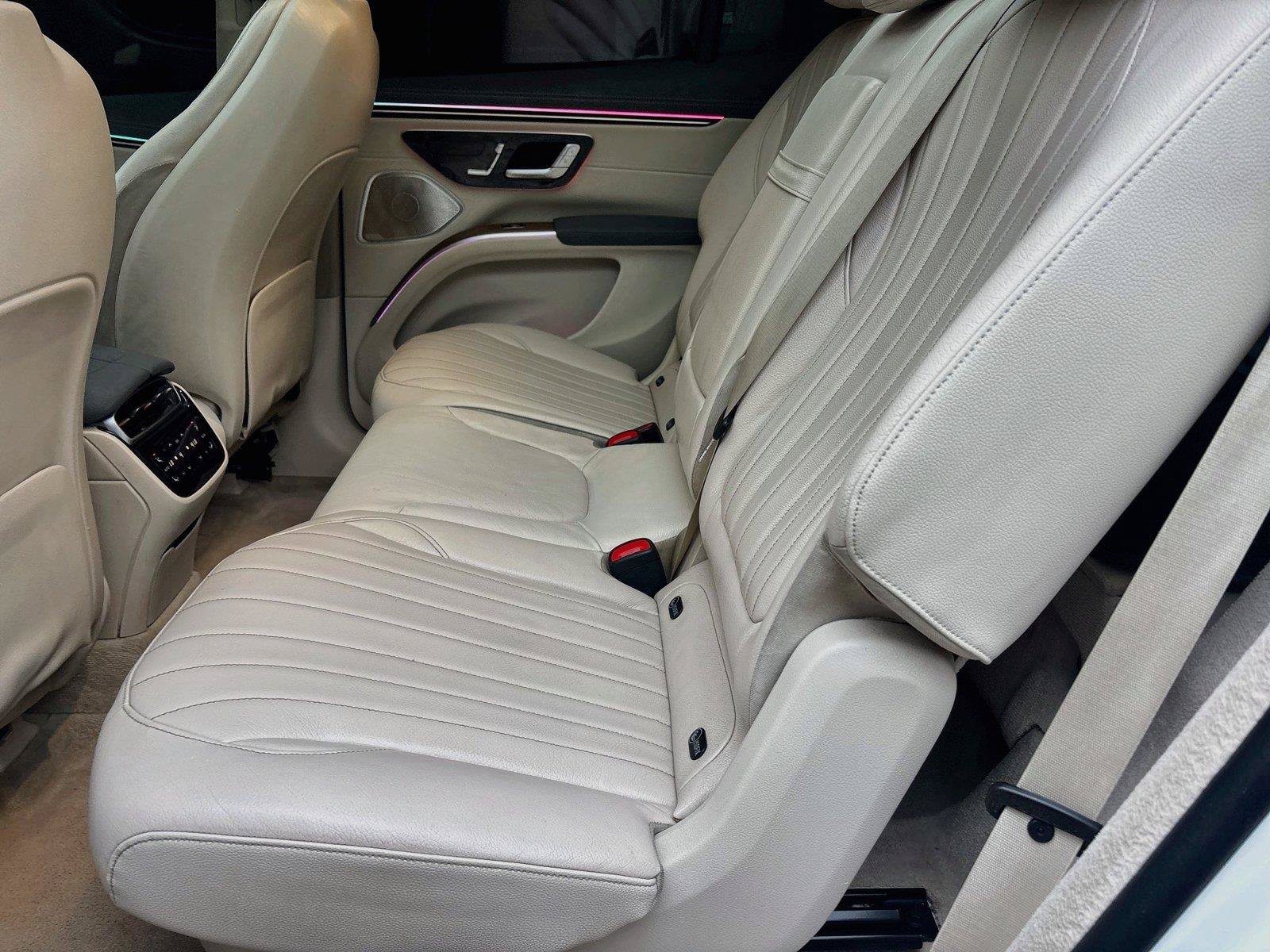 Used 2023 Mercedes-Benz EQS 450+ SUV image 16
