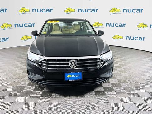 Used 2019 Volkswagen Jetta SE w/ Cold Weather Package image 2