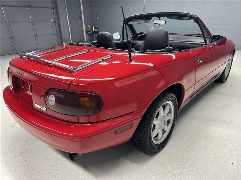 Used 1990 MAZDA MX-5 Miata RWD image 6
