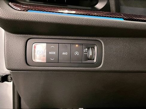 Used 2026 Chevrolet Traverse RS AWD/4WD image 39