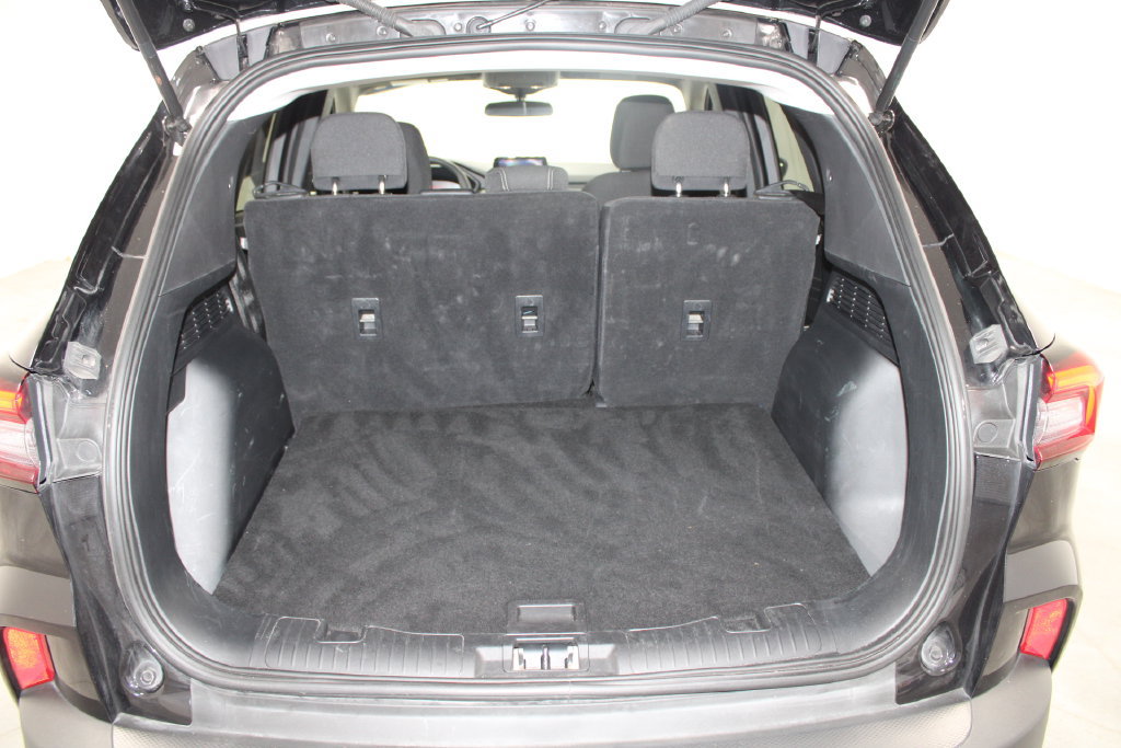 Used 2025 Ford Escape Active AWD/4WD image 14