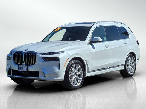 Used 2023 BMW X7 xDrive40i AWD/4WD image 8