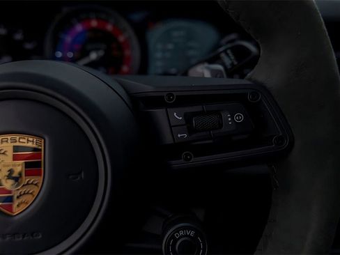 Used 2022 Porsche 911 Carrera 4 GTS image 39