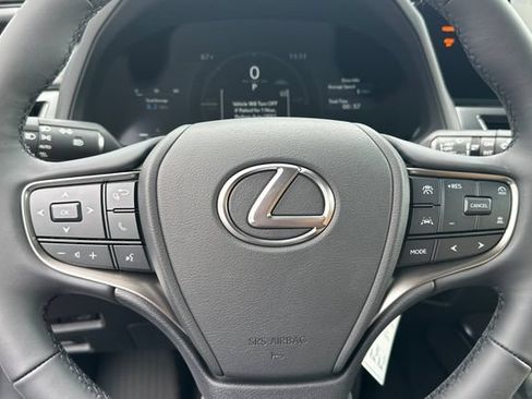 New 2026 Lexus UX 300h AWD image 21