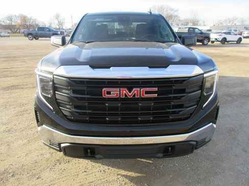 New 2026 GMC Sierra 1500 Pro image 10
