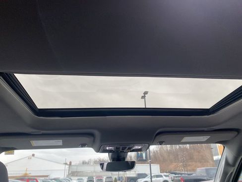 Used 2021 GMC Sierra 1500 Denali w/ Technology Package image 23