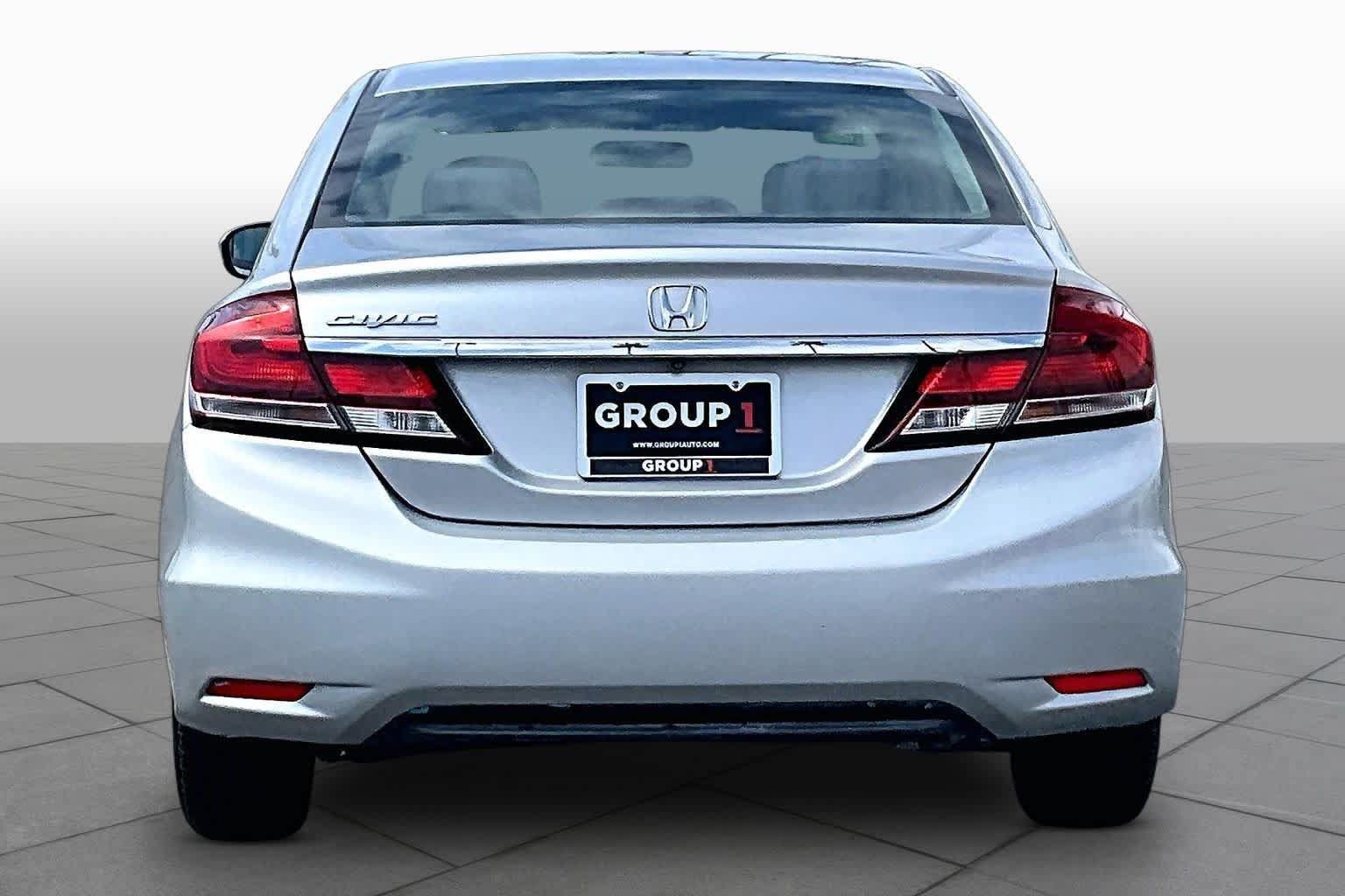 Used 2015 Honda Civic LX image 4
