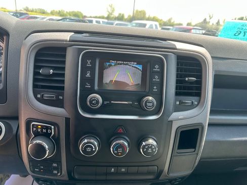 Used 2018 RAM 1500 Express w/ Express Value Package AWD/4WD image 18