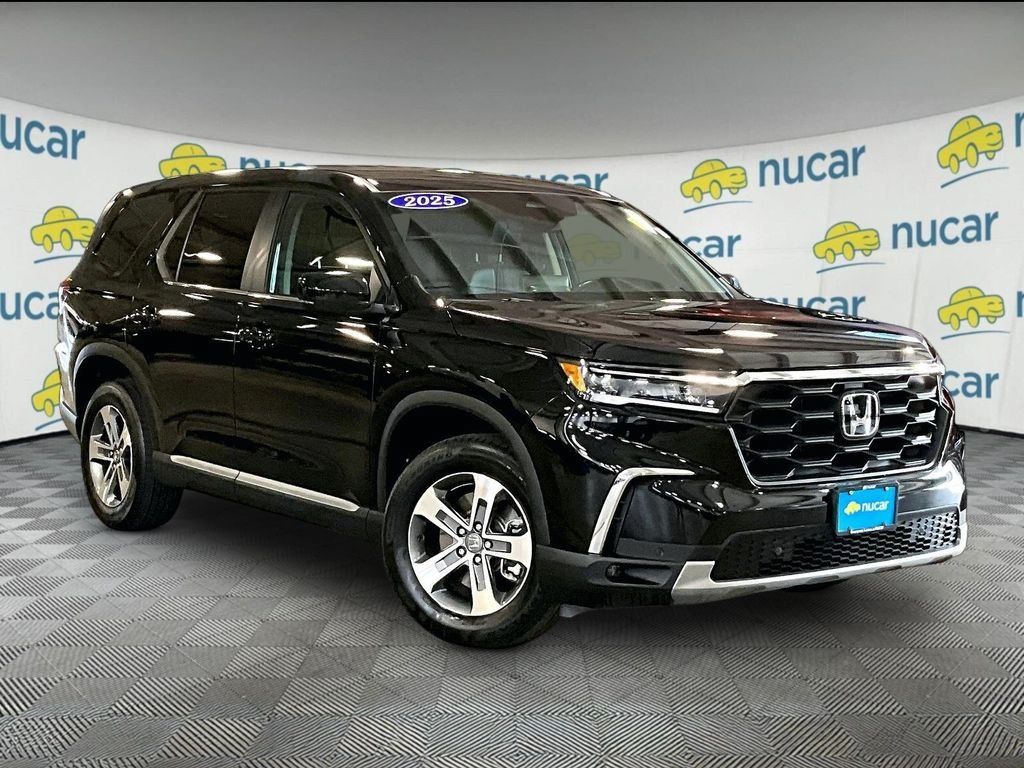 Used 2025 Honda Pilot EX-L image 1