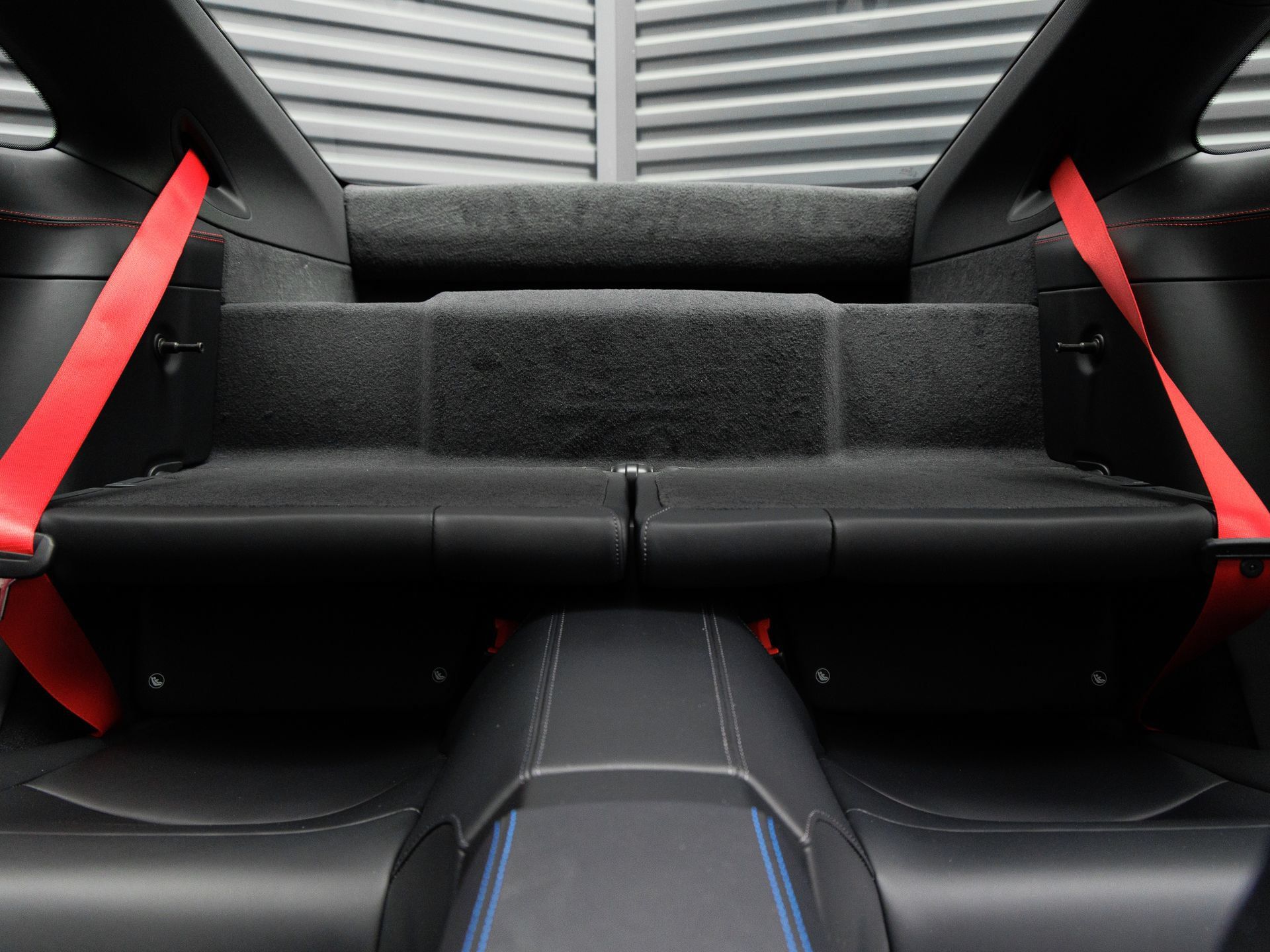 Certified 2026 Porsche 911 Carrera T RWD image 36