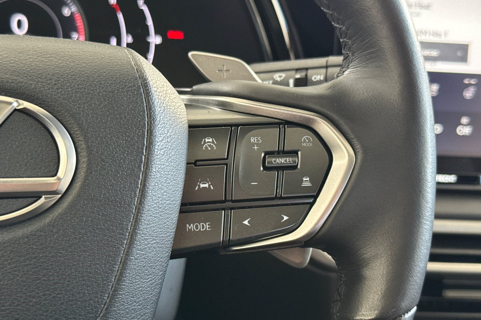 Used 2024 Lexus RX 350 Premium w/ Cold Area Package FWD image 32