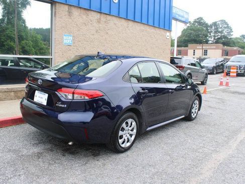 Used 2023 Toyota Corolla LE FWD image 4