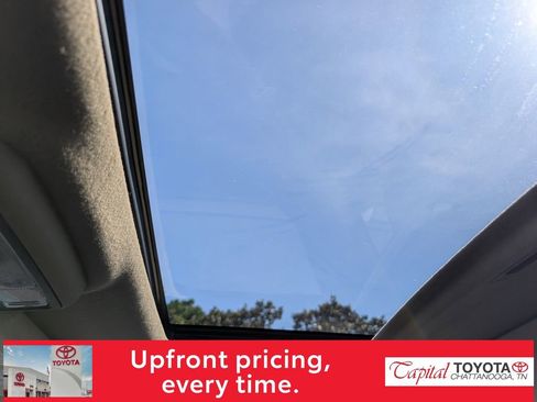 Used 2014 Toyota 4Runner Limited AWD/4WD image 24