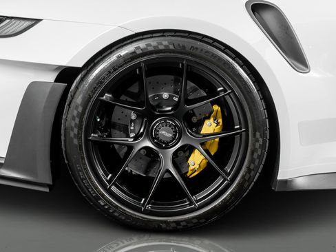 Used 2024 Porsche 911 GT3 RS image 12
