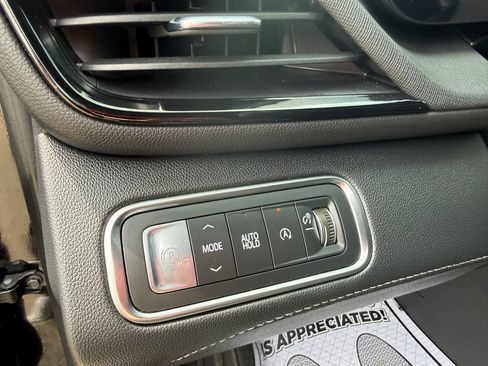 Used 2026 Buick Enclave Sport Touring w/ Super Cruise Package FWD image 19
