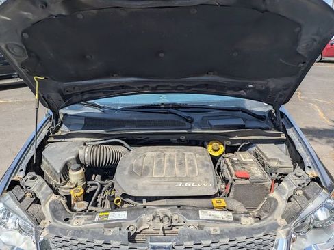 Used 2013 Dodge Grand Caravan American Value Package w/ UConnect Hands-Free Group FWD image 30