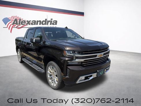 Used 2019 Chevrolet Silverado 1500 High Country AWD/4WD image 3