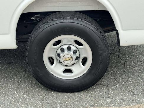 Used 2025 Chevrolet Express 2500 Extended w/ Driver Convenience Package RWD image 10