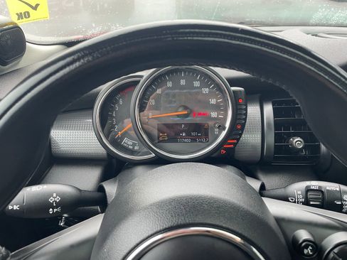 Used 2016 MINI Cooper 2-Door Hardtop image 13