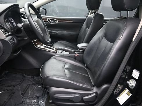 Used 2014 Nissan Sentra SL w/ Premium Package FWD image 22