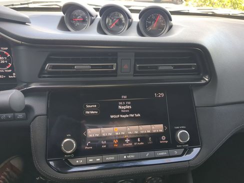 Used 2024 Nissan Z Sport w/ Floor Mat Package image 16