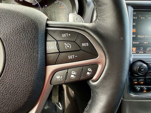 Used 2017 Jeep Grand Cherokee Summit image 26