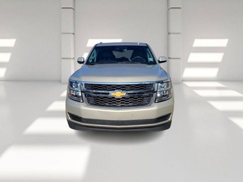 Used 2016 Chevrolet Tahoe LT image 2