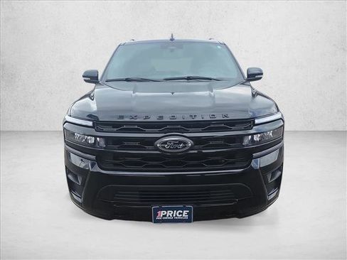 Certified 2024 Ford Expedition Limited AWD/4WD image 8