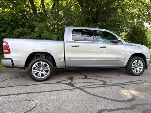 Used 2022 RAM 1500 Limited w/ Body Color Bumper Group AWD/4WD image 49