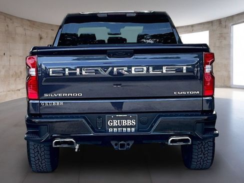 Used 2023 Chevrolet Silverado 1500 Custom Trail Boss AWD/4WD image 5