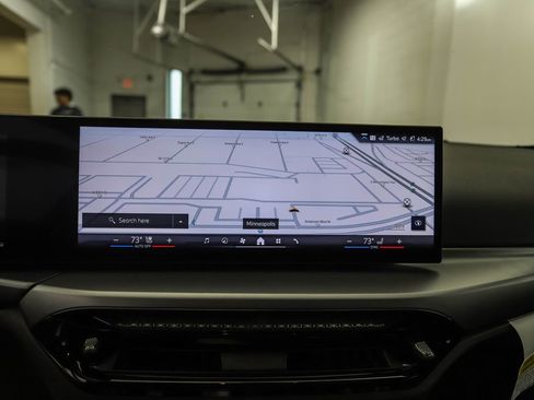 Used 2025 BMW 230i xDrive Coupe w/ Convenience Package image 17