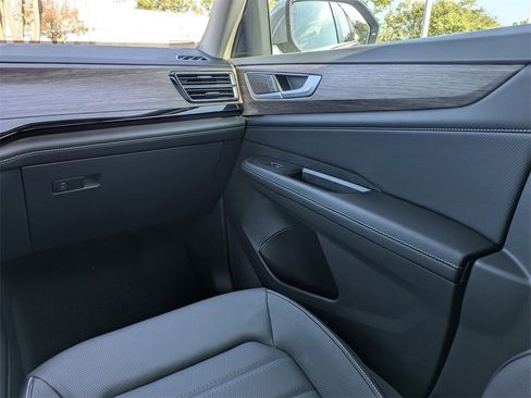 New 2026 Volkswagen Atlas SEL image 22